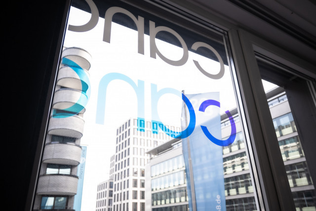 Glasbeklebung Effektfolie