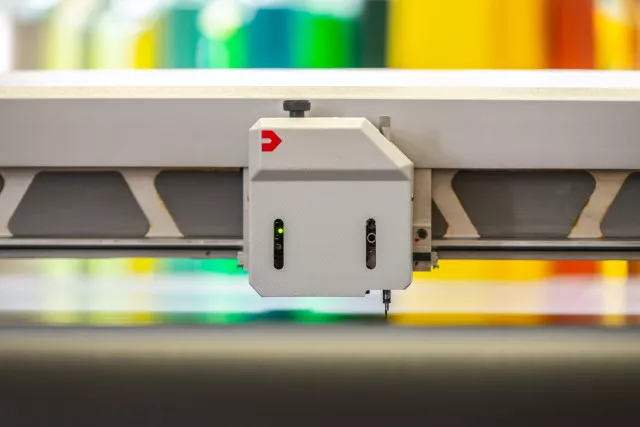 Nahaufnahme eines Schneideplotters