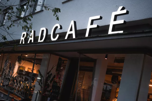 Radcafe LED Reklame in Stuttgart