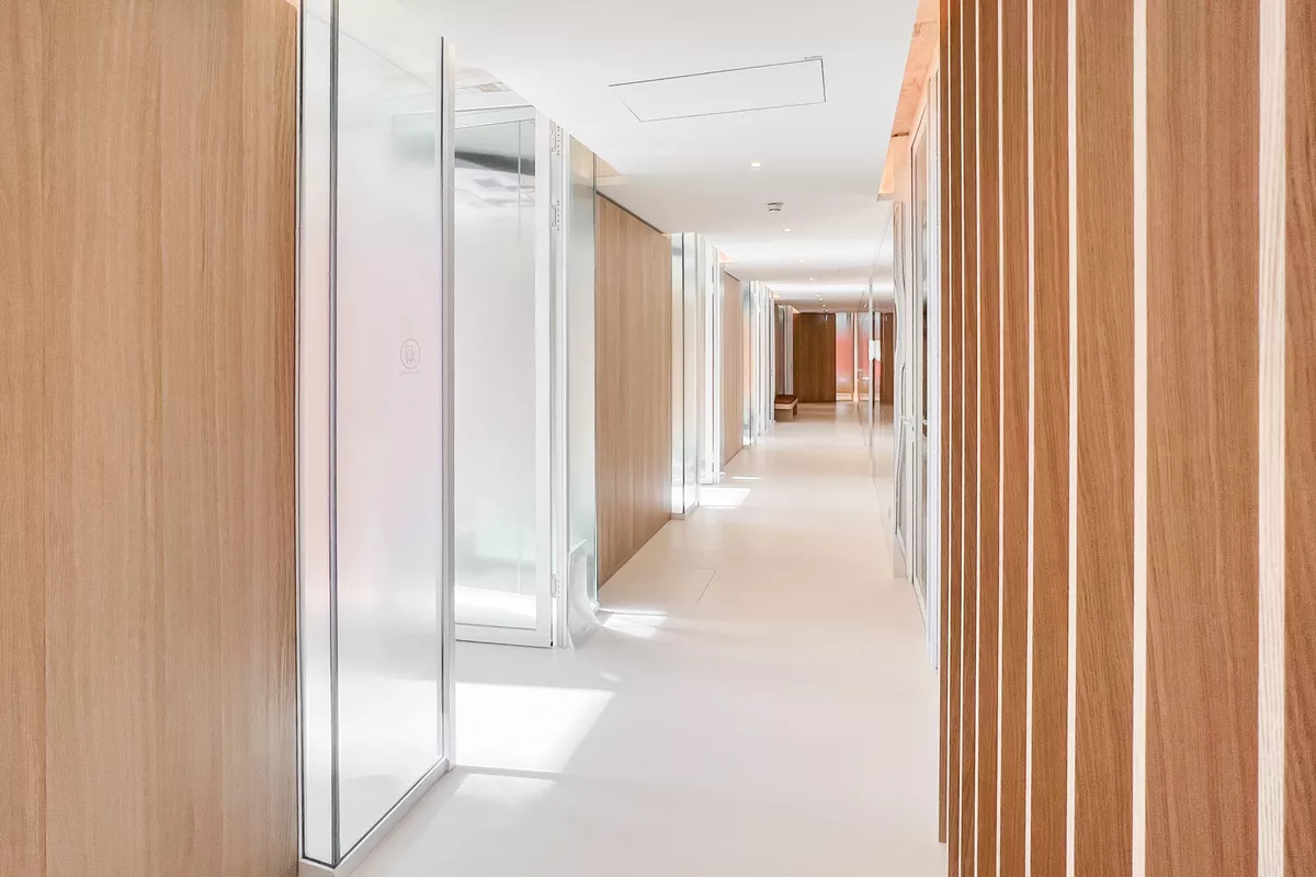 Arona moderne Zahnarztpraxis