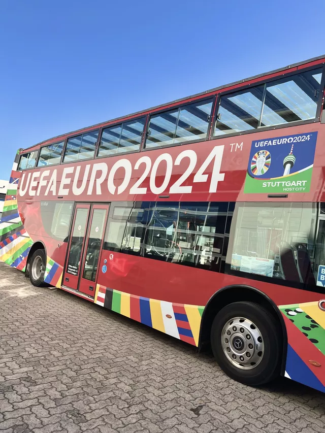 UEFA EURO 2024 Fu&szlig;ball Fahrzeugbeklebung Bus und Auto