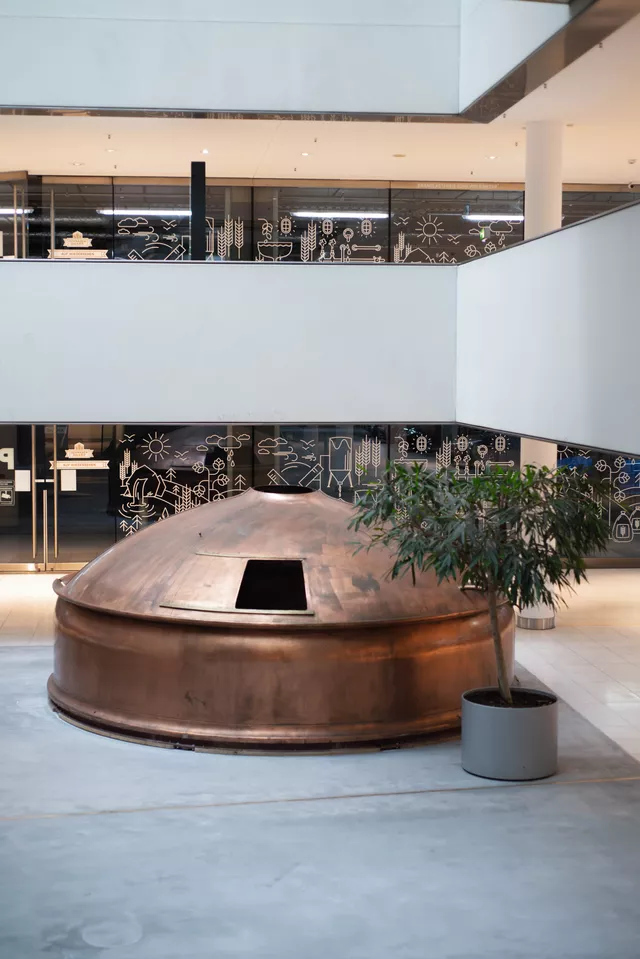 Stuttgart Einkaufszentrum Folienschnitt bei der Schwabengalerie